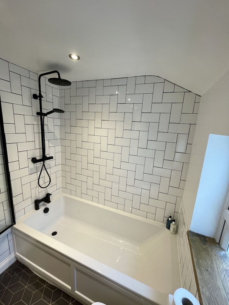 Apartamentos Homely And Modern Maisonette In Vibrant Bristol
