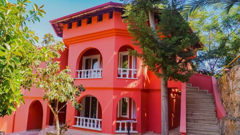 Hotel Senza Garden Holiday Club