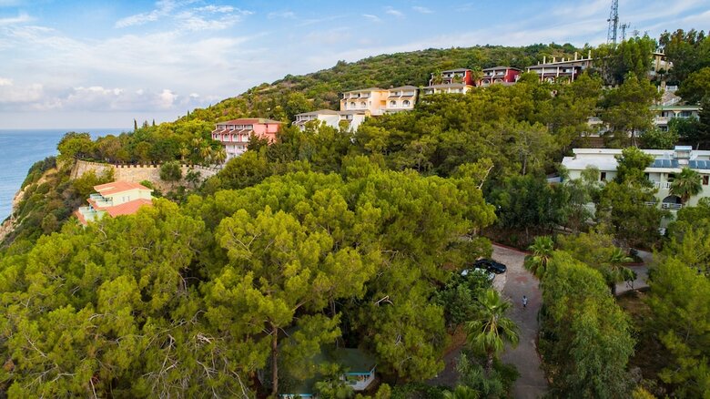 Hotel Senza Garden Holiday Club
