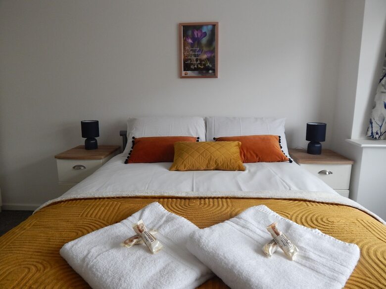 Brookfield En-suite Rooms