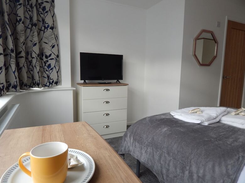 Brookfield En-suite Rooms