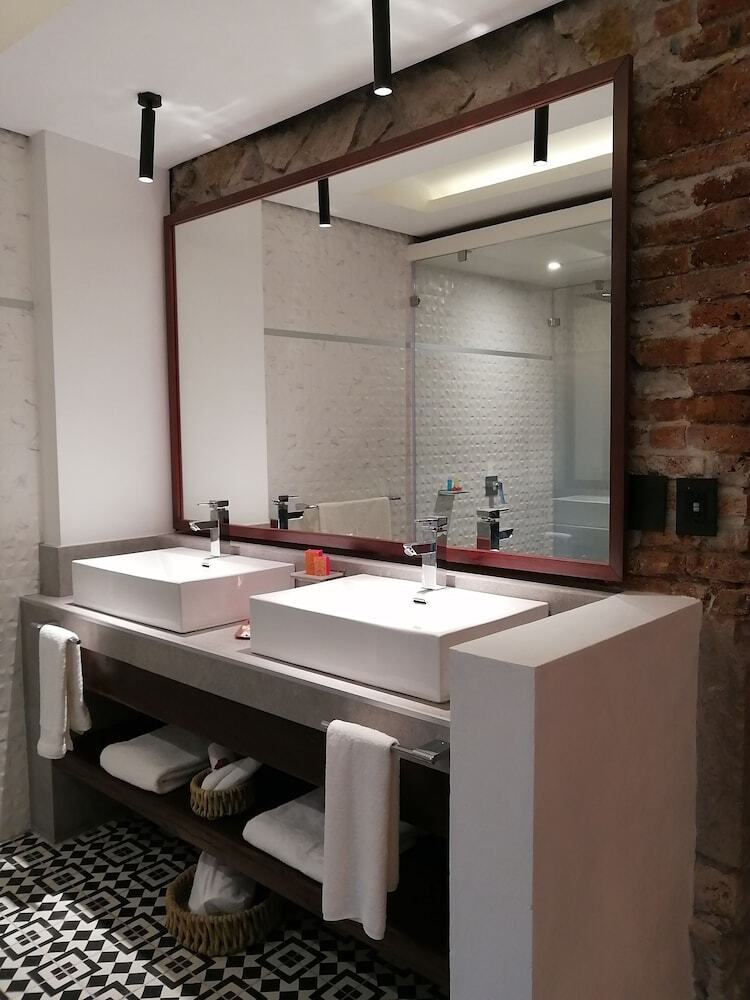 Hotel Boutique Ray�n 50