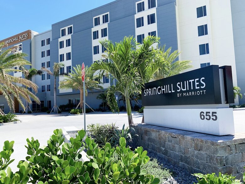 Hotel Springhill Suites By Marriott Cape Canaveral Cocoa Beach