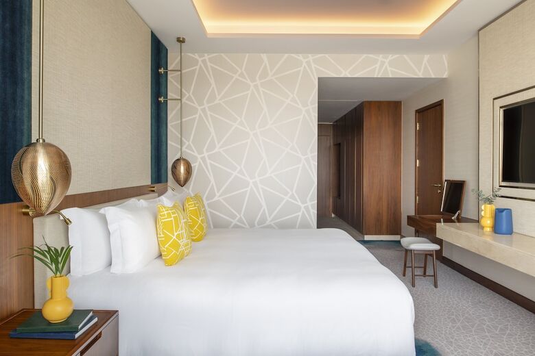 Abesq Doha Hotel And Residences - An Ihg Hotel