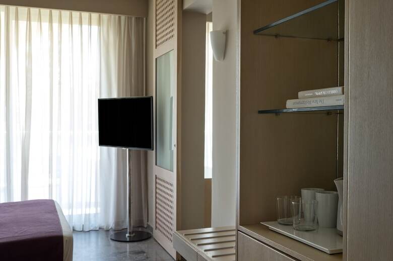 Hotel Atlantica Akti Zeus