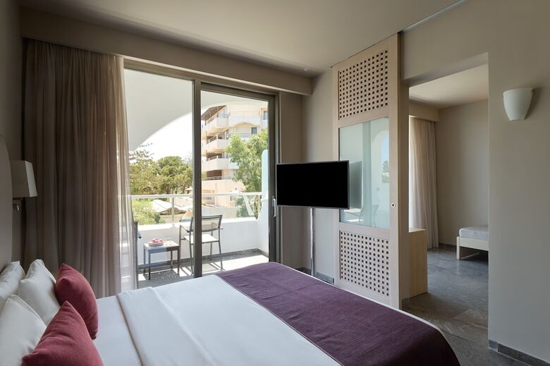 Hotel Atlantica Akti Zeus
