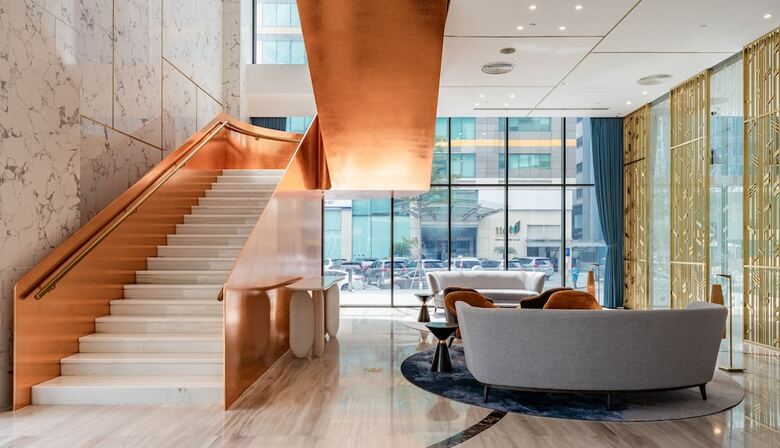 Hotel M�venpick Living West Hanoi