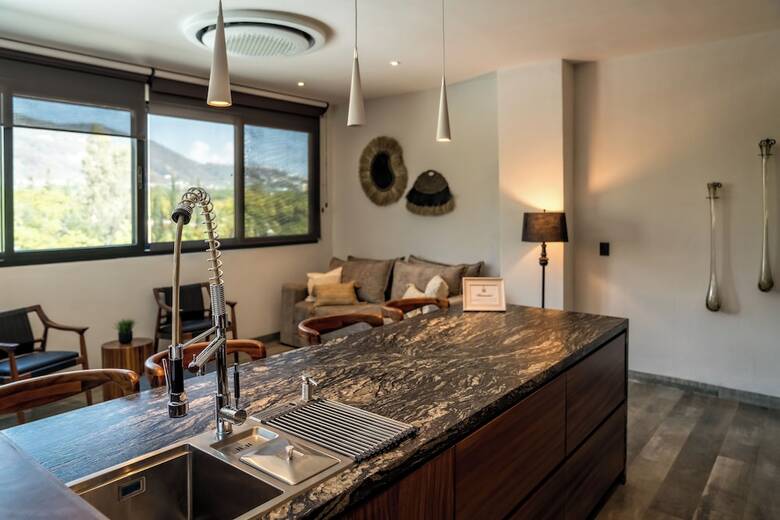 Nimue Marina Residence & Hotel Boutique