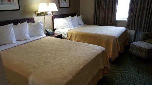 Motel Fairbridge Inn Express