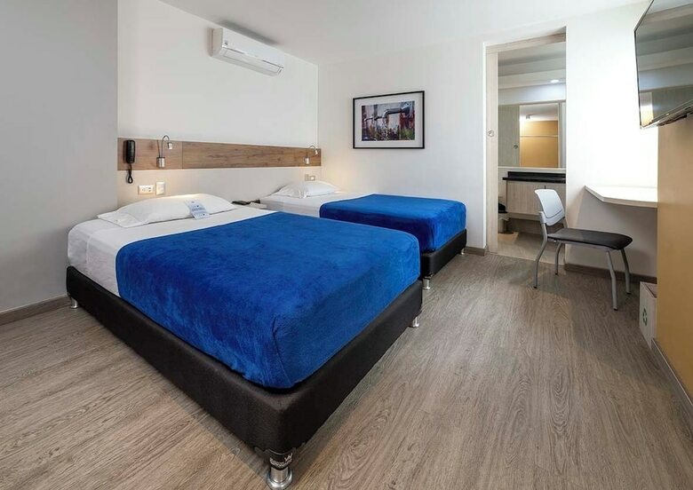 Hotel Park 85