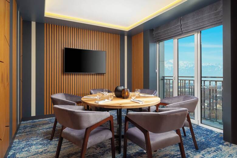 Hotel Courtyard By Marriott Tashkent