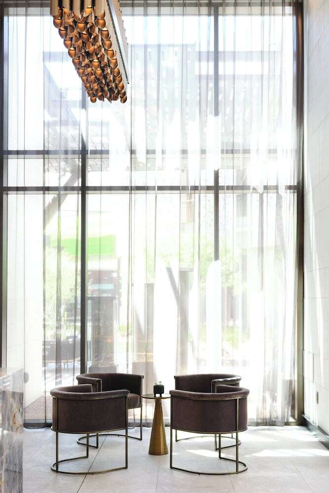 AC Hotel By Marriott Phoenix Downtown