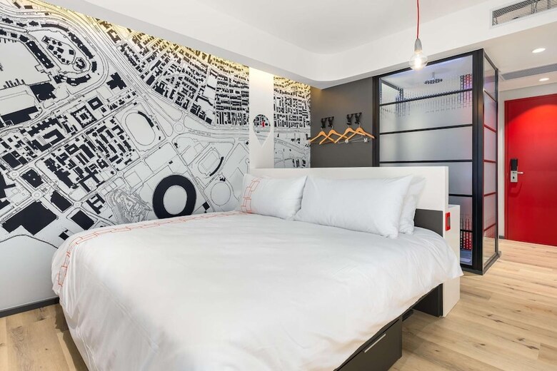 Anew Hotel Green Point