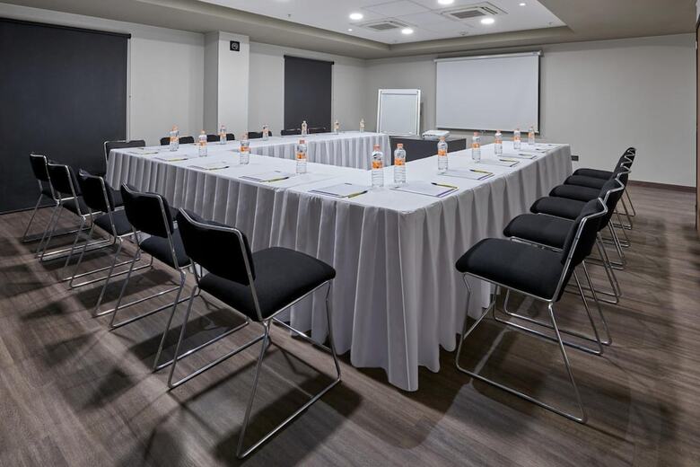 Hotel City Express By Marriott Caborca