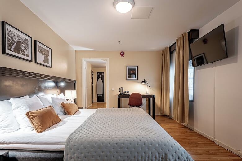 Solna Park & Hotel