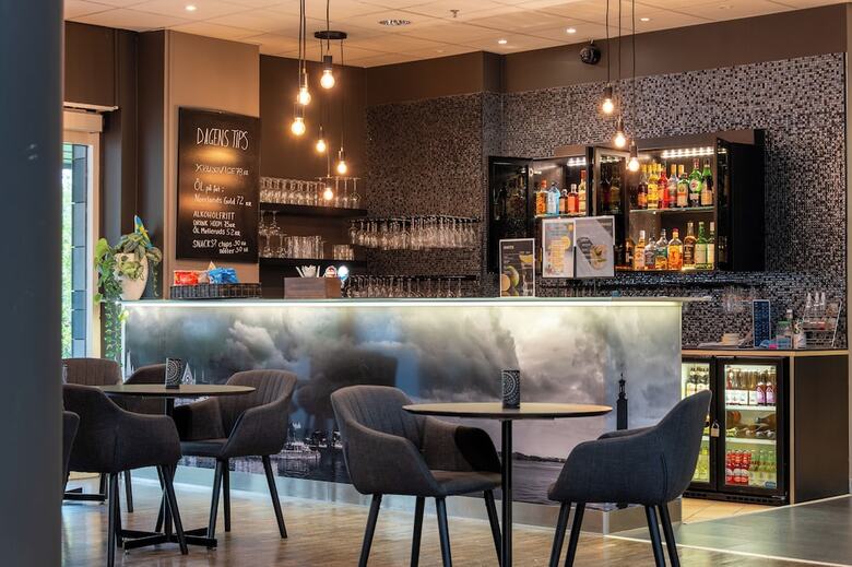 Solna Park & Hotel