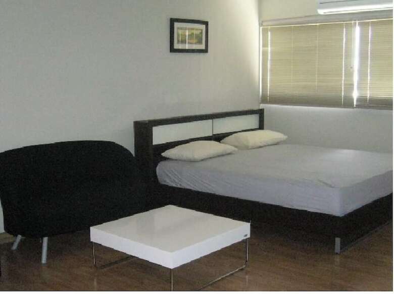 Room In B&B - Impact Challenger Muang Thong Thani Apartment