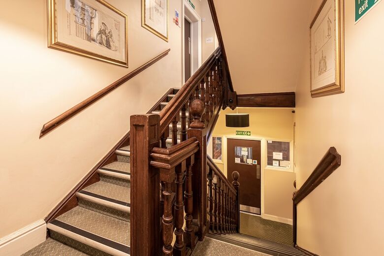 Hotel Barrington Lodge