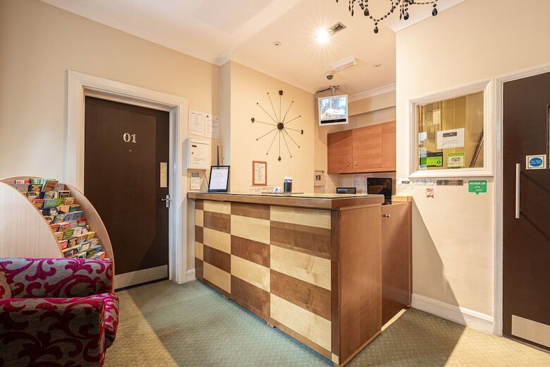 Hotel Barrington Lodge