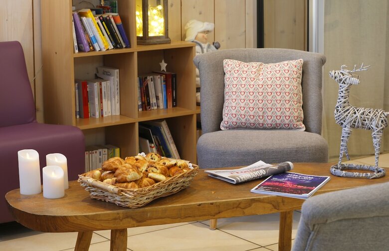 Hotel H�tel Eliova - Le Chaix