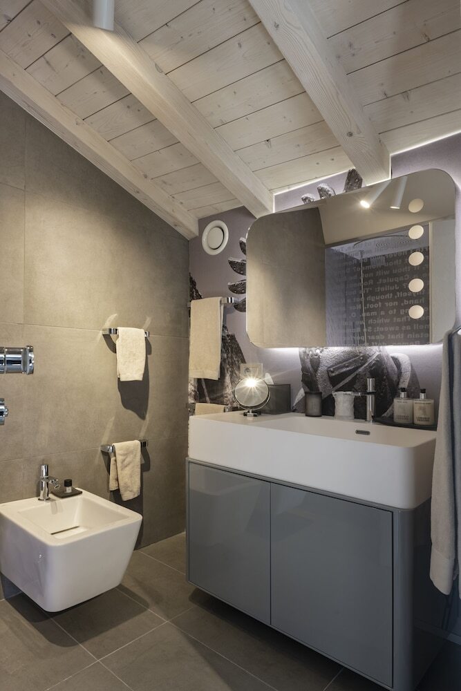 Lords Of Verona Luxury Apartments