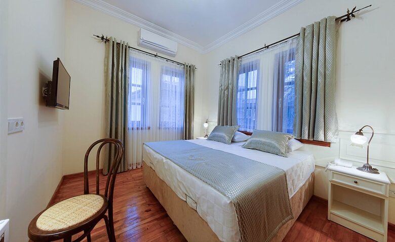 Minyon Hotel
