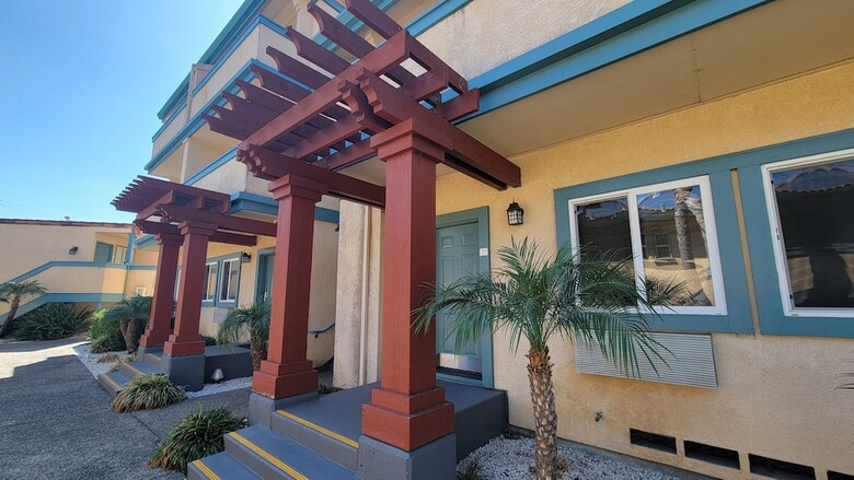 Motel Marinwood Inn & Suites