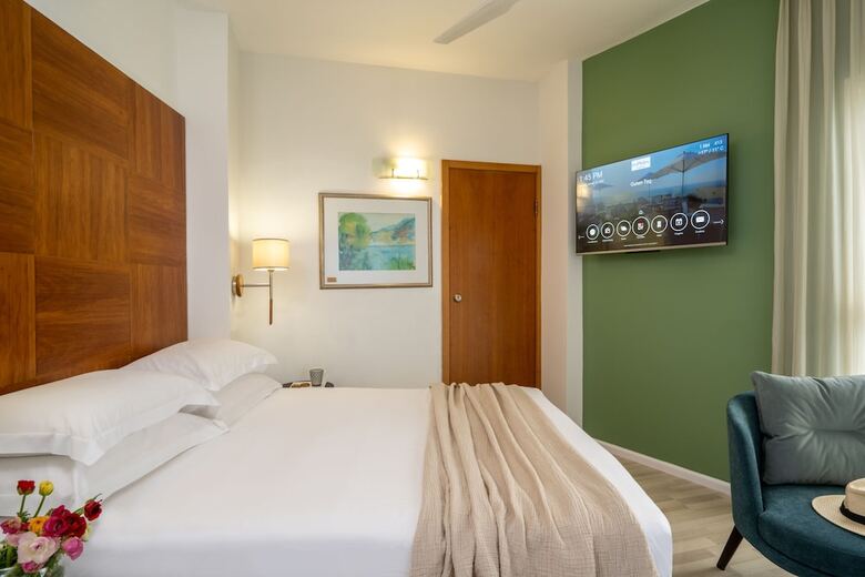 Maxim Hotel Tel Aviv