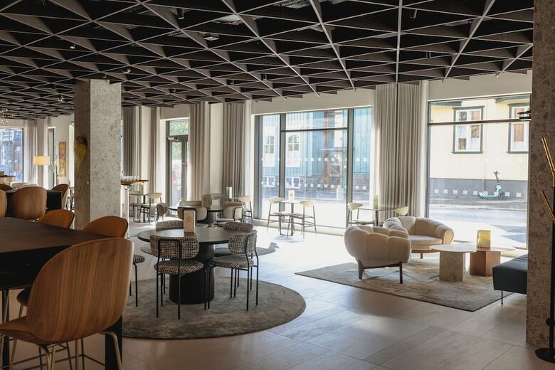 Iceland Parliament Hotel, Curio Collection By Hilton