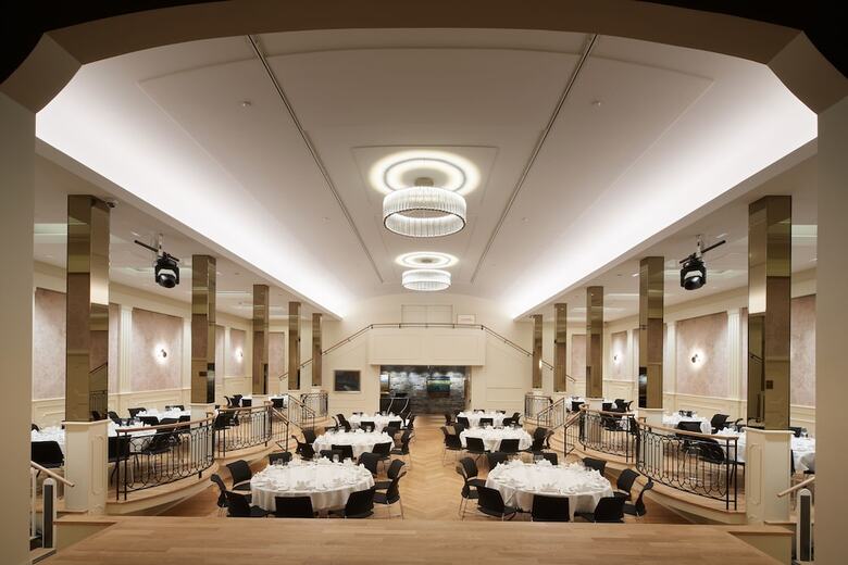 Iceland Parliament Hotel, Curio Collection By Hilton