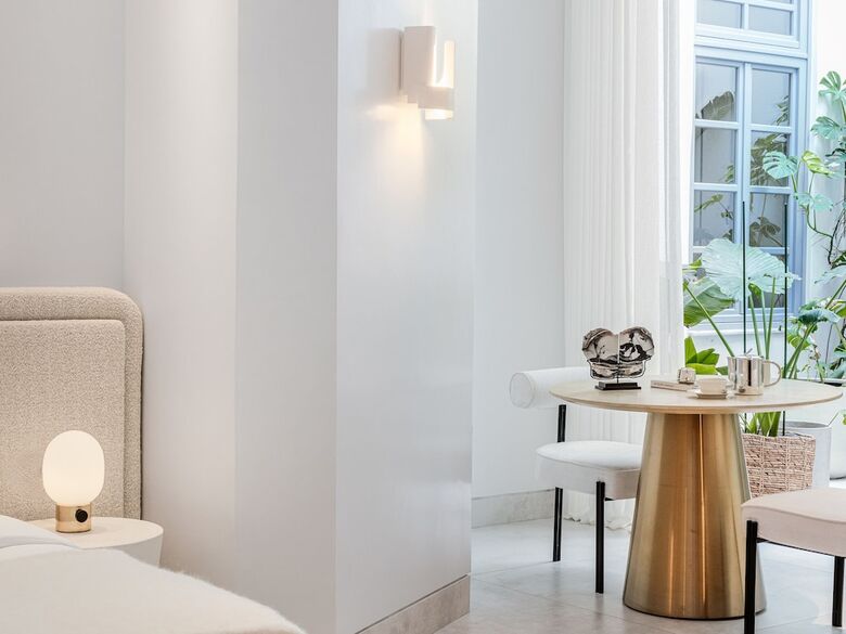 The Dolli At Acropolis, A Hotel To Live