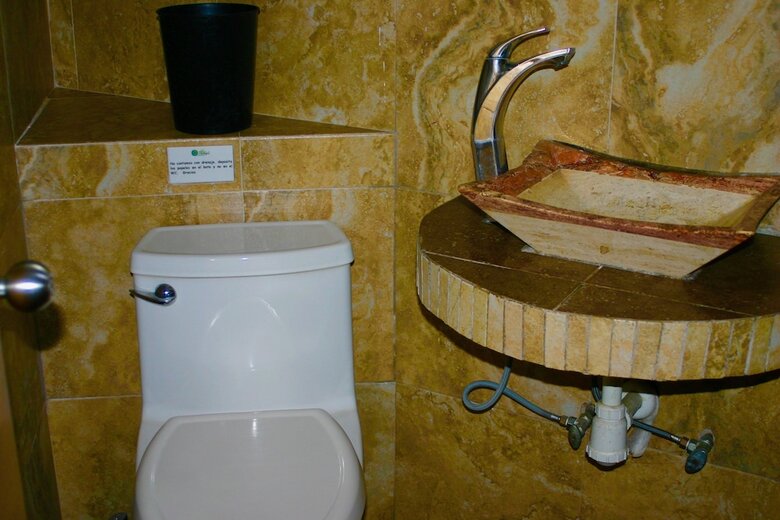 Hotel Caba�as Telay�