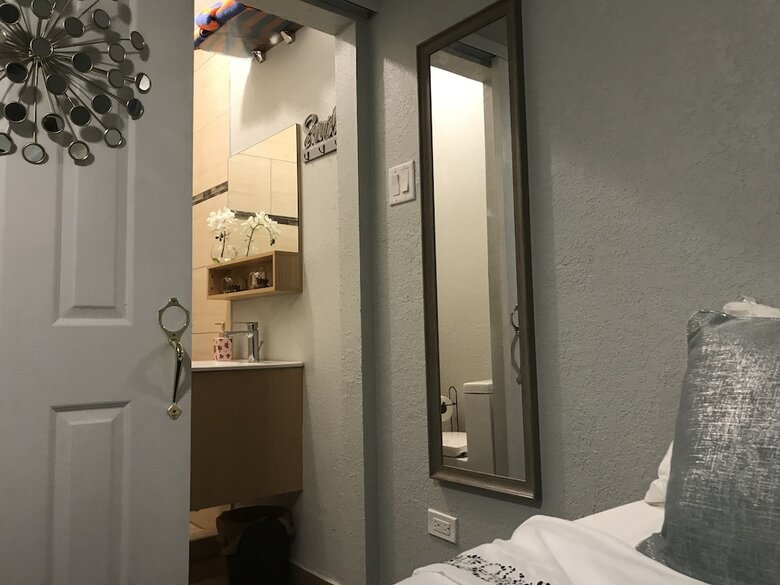 Apartamentos Abacus Jamaica The Zana Suite