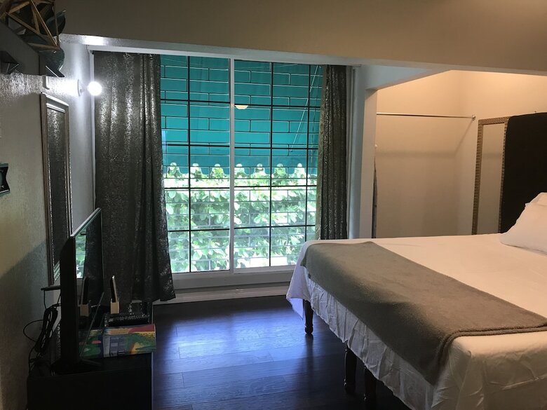 Apartamentos Abacus Jamaica The Zana Suite