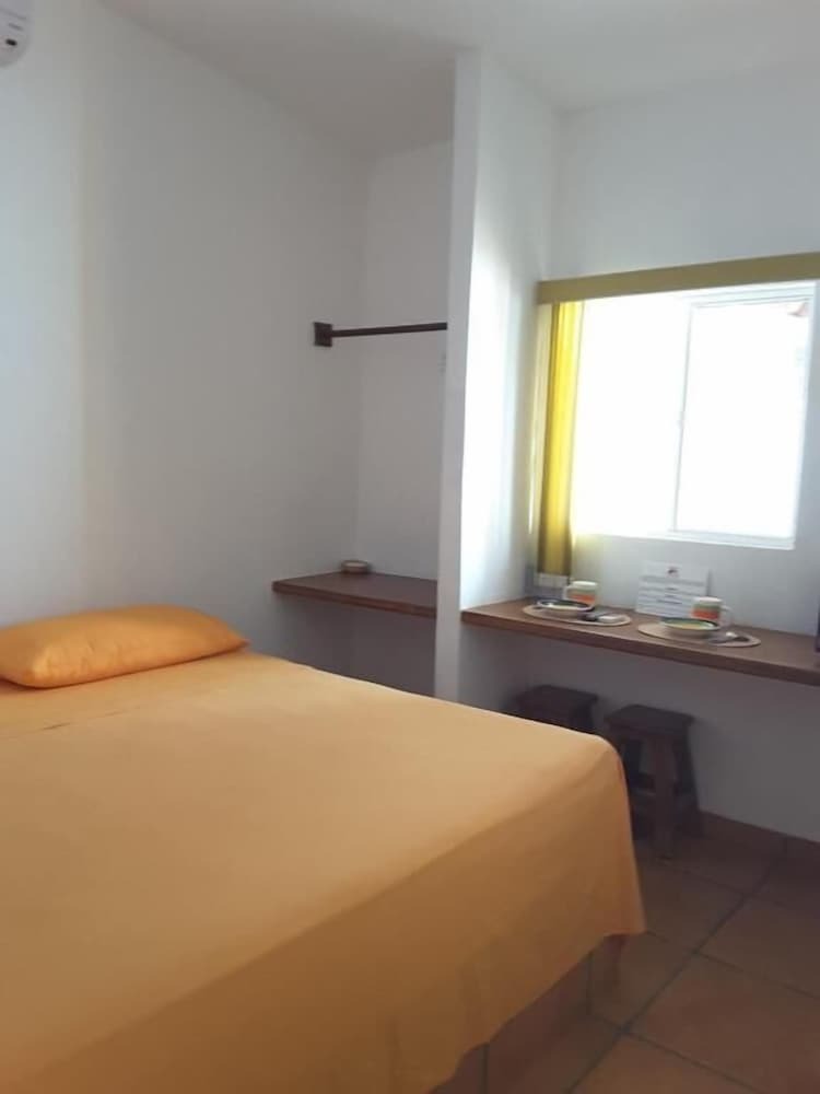 Bm Zihua Casa De Hu�spedes