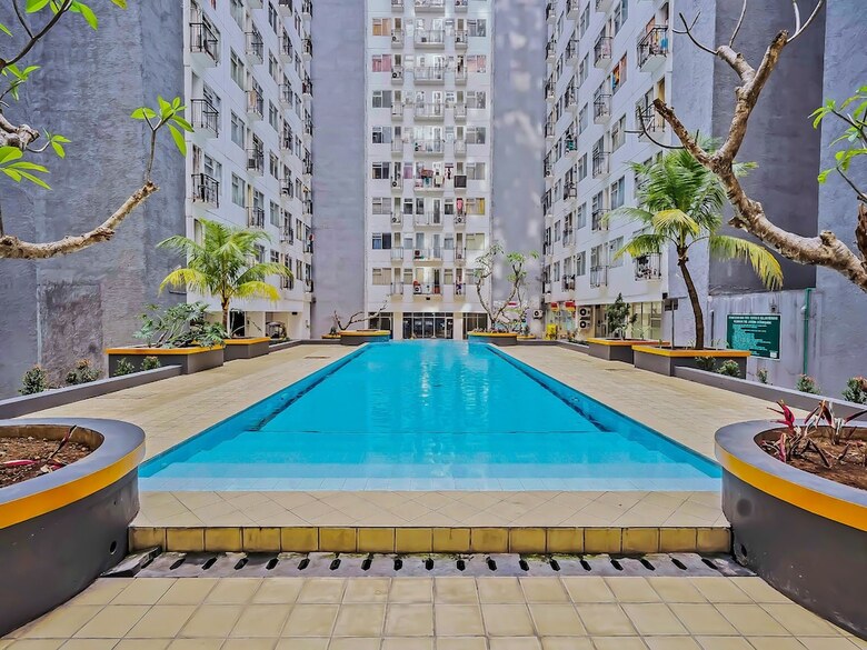 Hotel Oyo Life 92649 Jarrdin Apartment By Glory