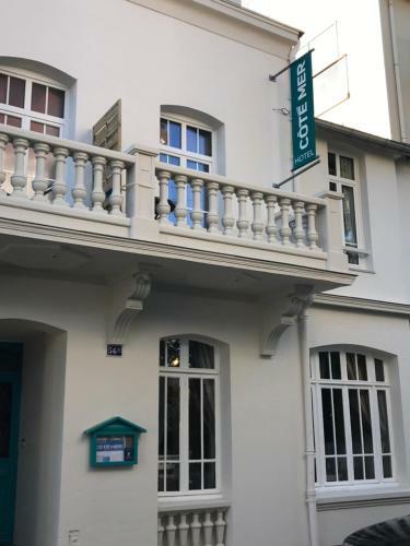 Hotel C�t� Mer