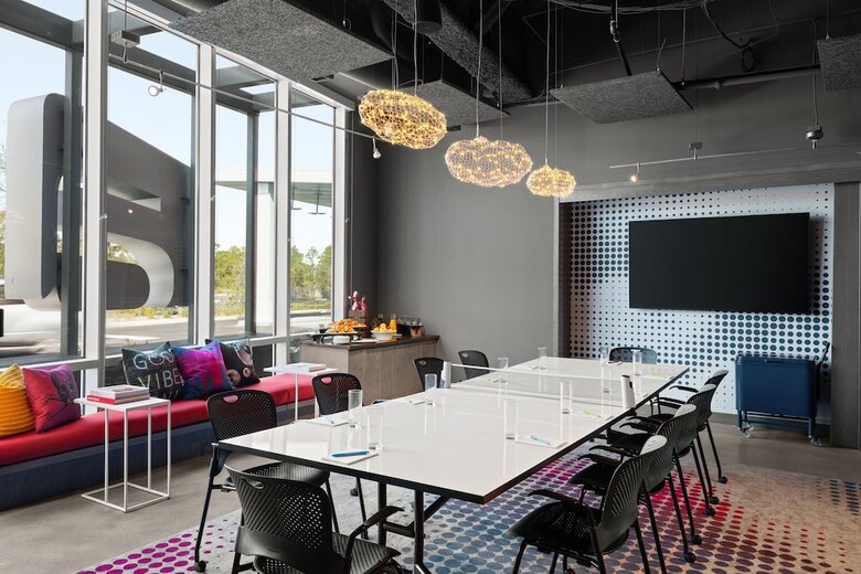 Hotel Aloft Orlando Lake Nona