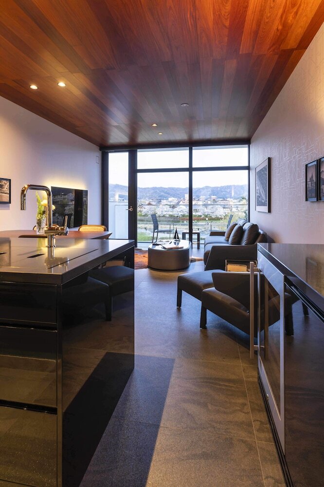 Hotel Kamo Residences By Reflections