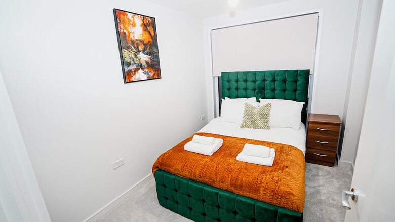Hotel Penthouses In Slough
