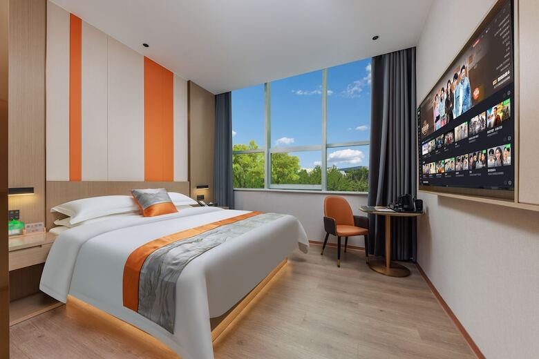 Ya Chen Hotel