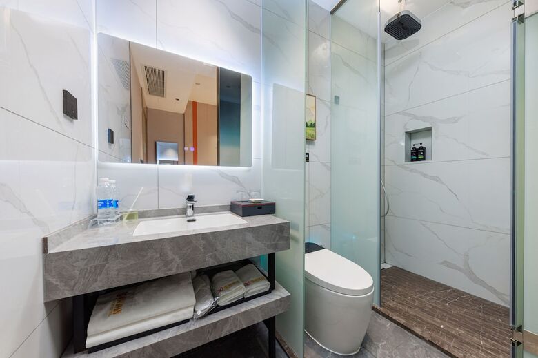 Ya Chen Hotel