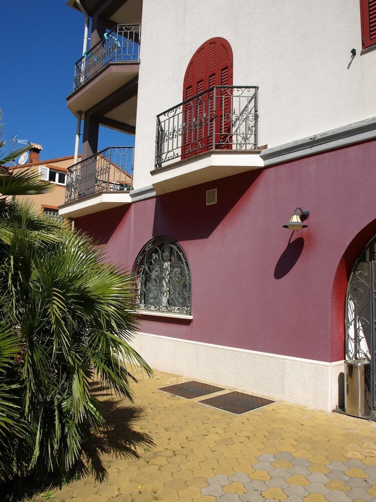 Aparthotel Villa Armin