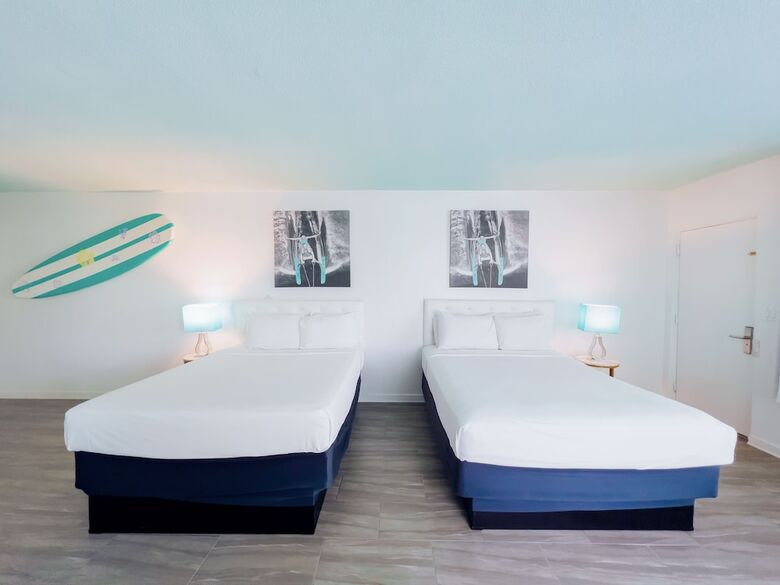 Aqua Hotel