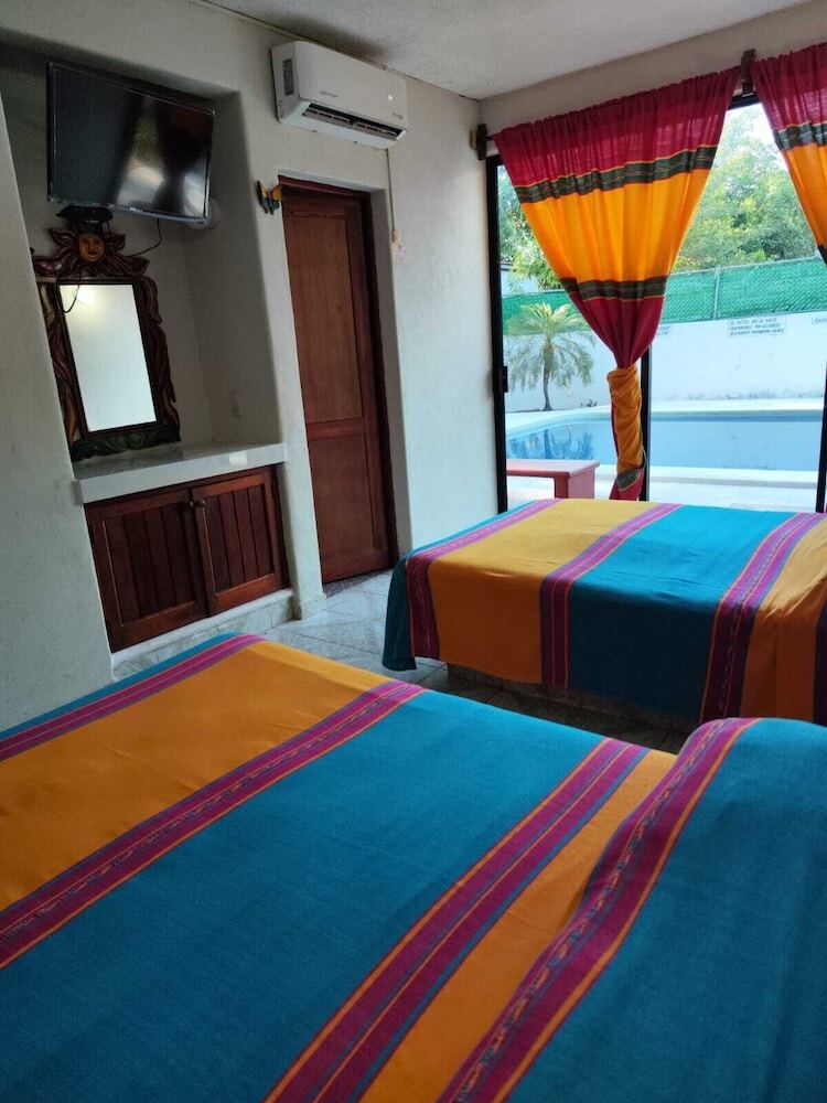 Hotel J.b.