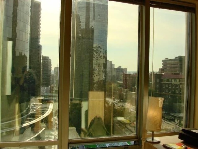 Mondeliving City Condo