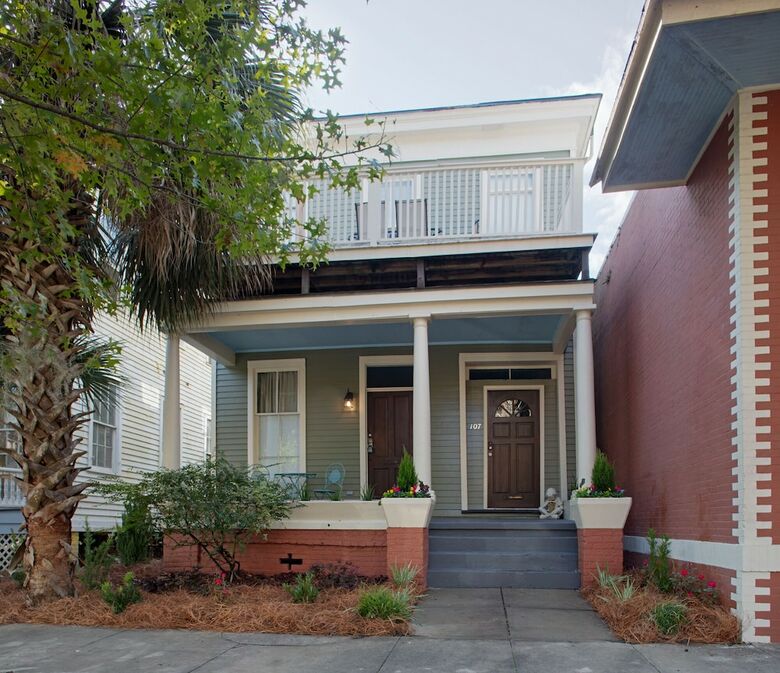Hotel Huge 5 Bedroom 5 Bath Home In Savannah