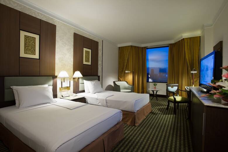 Hotel Ramada By Wyndham Bangkok Chaophya Park