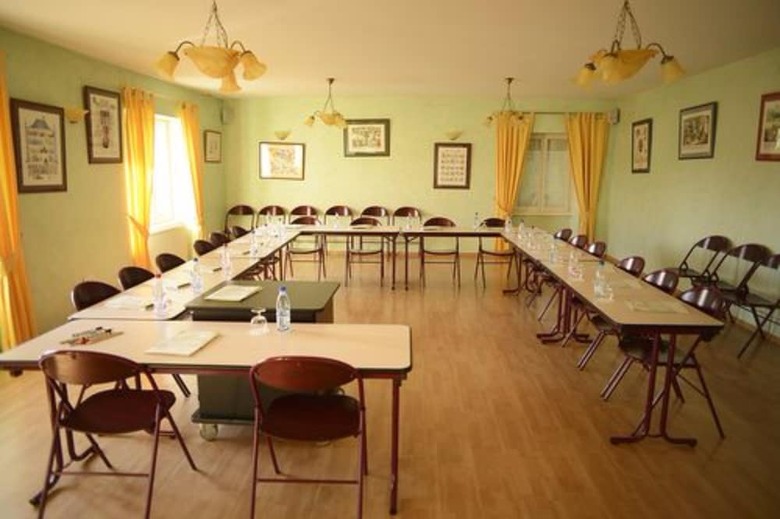 Hotel H�tel Le Pr� Serroux