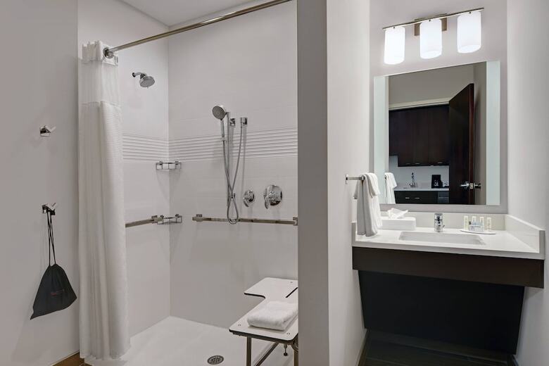 Hotel Towneplace Suites By Marriott Cincinnati Downtown